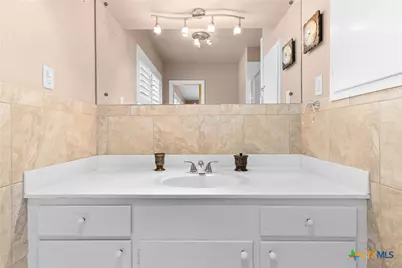 708 W North Ave, Lampasas, TX 76550 - Photo 22
