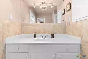 708 W North Ave, Lampasas, TX 76550 - Photo 22