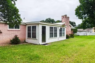 708 W North Ave, Lampasas, TX 76550 - Photo 28