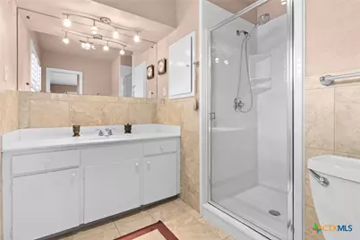 708 W North Ave, Lampasas, TX 76550 - Photo 22