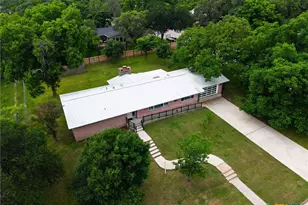 708 W North Ave, Lampasas, TX 76550 - Photo 36