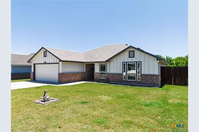 1124 Limestone Drive, Lampasas, TX 76550 - Photo 2