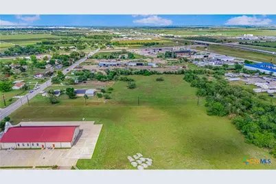 2901 Pleasant Green Drive, Victoria, TX 77901 - Photo 18