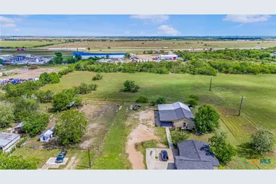 2901 Pleasant Green Drive, Victoria, TX 77901 - Photo 14