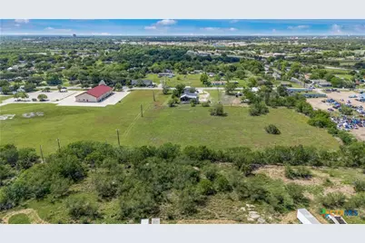 2901 Pleasant Green Drive, Victoria, TX 77901 - Photo 4