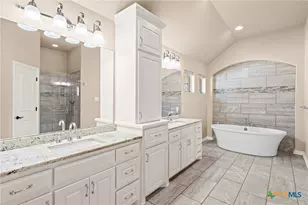 2007 Chamberlain Ln, Temple, TX 76502 - Photo 32
