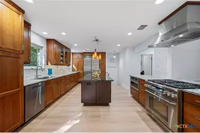 6204 Bon Terra Drive, Austin, TX 78731 - Photo 4