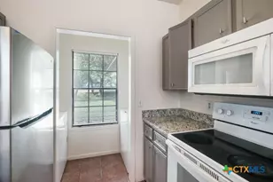 1104 Academy St, San Marcos, TX 78666 - Photo 8