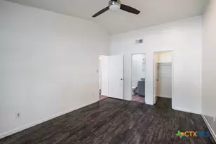 1104 Academy St, San Marcos, TX 78666 - Photo 12