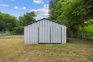 1104 N 10th St, Killeen, TX 76541 - Photo 26