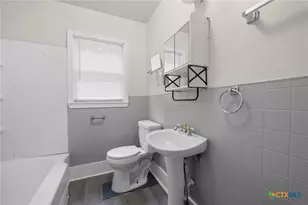1104 N 10th St, Killeen, TX 76541 - Photo 16