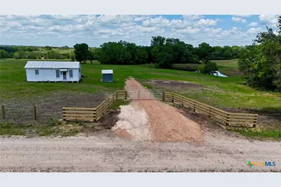 1070 Muehr Road, Weimar, TX 78962 - Photo 30