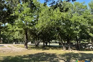 605 River Oaks Dr, Gatesville, TX 76528 - Photo 12