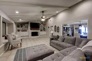 1229 Rapids Rd, New Braunfels, TX 78130 - Photo 6