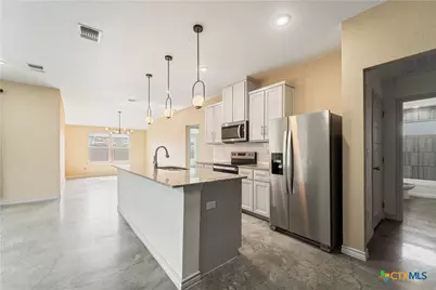 742 Freedom Circle, Nolanville, TX 76559 - Photo 6