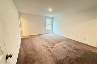 5863 Coahulia Rdg, Seguin, TX 78155 - Photo 12