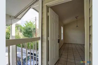 427 Lindsey Street #113, San Marcos, TX 78666 - Photo 2