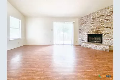 106 Hughson Court, San Marcos, TX 78666 - Photo 6
