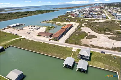 509 S 7th Street, Port O'Connor, TX 77982 - Photo 2