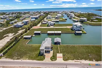 509 S 7th Street, Port O'Connor, TX 77982 - Photo 8