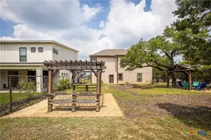 618 Wagon Wheel Dr, Canyon Lake, TX 78133 - Photo 32
