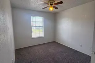 1613 Bobby Lee Dr, Killeen, TX 76549 - Photo 8