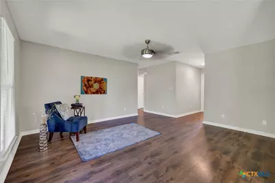 1917 Castle Gate Circle, San Marcos, TX 78666 - Photo 6