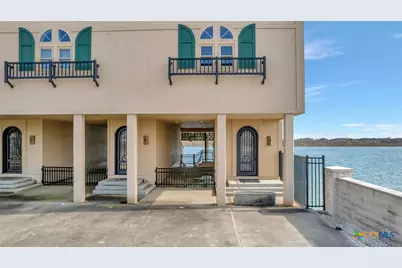 2837 Stella #E, Port O'Connor, TX 77982 - Photo 2