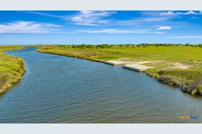 8078 State Highway 35, Palacios, TX 77465 - Photo 28