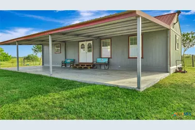 8078 State Highway 35, Palacios, TX 77465 - Photo 12