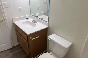 301 W Avenue D, Copperas Cove, TX 76522 - Photo 8