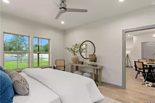 1554 Gruene Rd, New Braunfels, TX 78130 - Photo 10