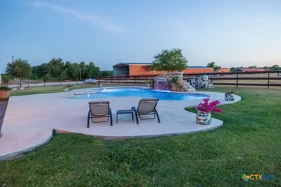 1125 County Road 230, Florence, TX 76527 - Photo 30