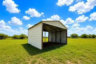 255 Gin Rd, Victoria, TX 77905 - Photo 4