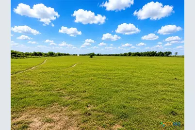 255 Gin Road, Victoria, TX 77905 - Photo 2