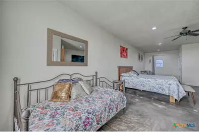 1233 N Ocean Drive, Port Lavaca, TX 77979 - Photo 28