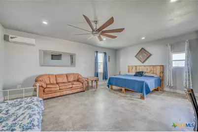 1233 N Ocean Drive, Port Lavaca, TX 77979 - Photo 6