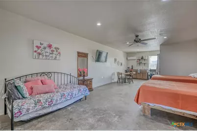 1233 N Ocean Drive, Port Lavaca, TX 77979 - Photo 14