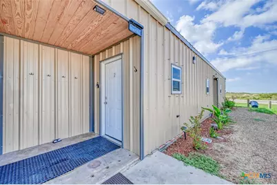 1233 N Ocean Drive, Port Lavaca, TX 77979 - Photo 24