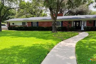 1601 N 15th St, Temple, TX 76501 - Photo 2