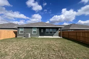 1644 Layne Loop, New Braunfels, TX 78130 - Photo 24