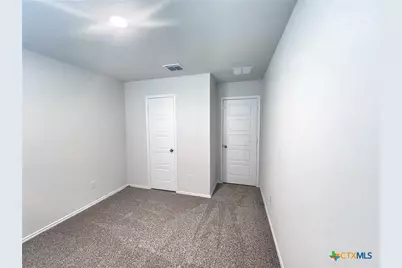 1644 Layne Loop, New Braunfels, TX 78130 - Photo 4