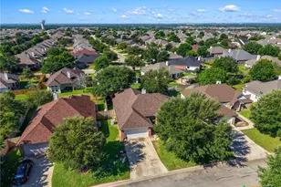 910 Neuberry Cliffe, Temple, TX 76502 - Photo 28