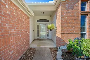 910 Neuberry Cliffe, Temple, TX 76502 - Photo 4