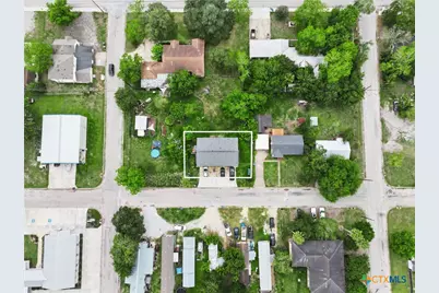 1705 Holloman Drive, Port Lavaca, TX 77979 - Photo 10