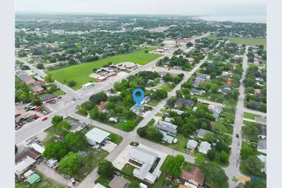 1705 Holloman Drive, Port Lavaca, TX 77979 - Photo 8
