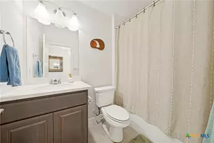 2037 Egret Ave, New Braunfels, TX 78132 - Photo 18