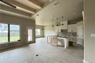 607 Golden Eagle, Salado, TX 76571 - Photo 2