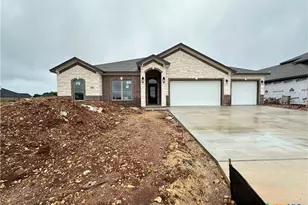 607 Golden Eagle, Salado, TX 76571 - Photo 1