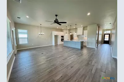 613 Golden Eagle, Salado, TX 76571 - Photo 2